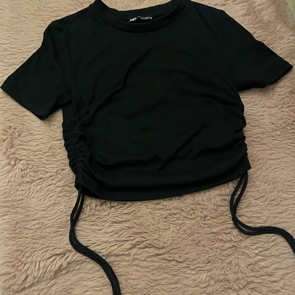 Zara ruffled crop top